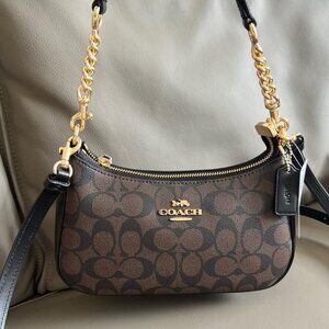 NWT Coach Outlet Teri Hobo Bag In Signature Canvas
